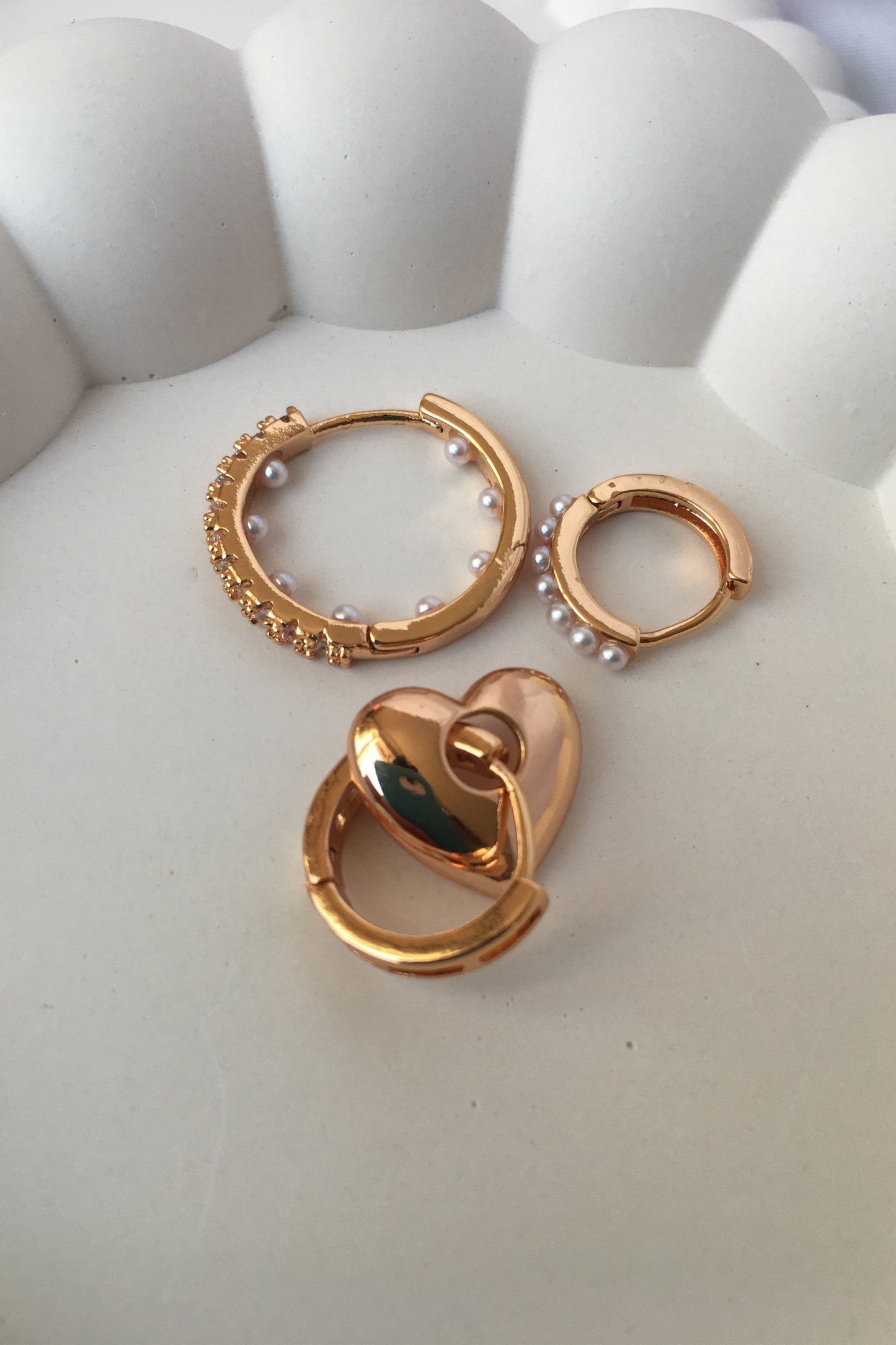 Çelik Gold 3’lü Küpe Seti Bubble Kalp Küpe İnci Detaylı Halka Küpe Zirkon Taşlı Küpe
