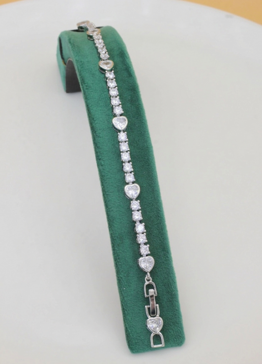 VIP 14K Gümüş Kalpli Bileklik